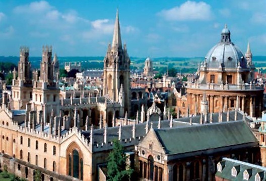 牛津布鲁克斯大学和牛津的关系